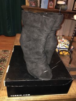 TORRID PEEP TOE WEDGE