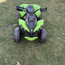 Kids ATV 4 Wheeler, 24V Ride On Toys Car for Big Kids with 400W Motor, 2 Seater - Green