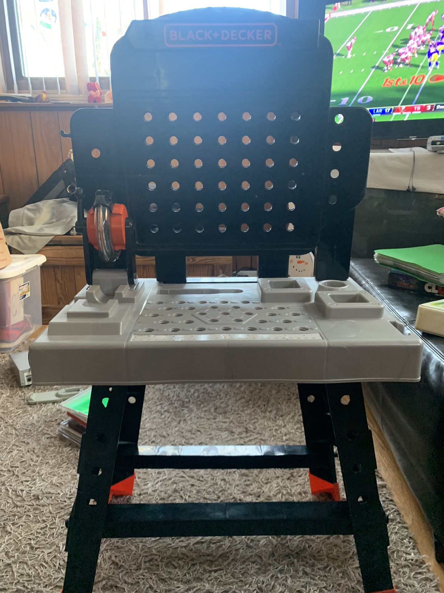 Black + Decker Toy Work Bench for Sale in Glendale Heights, IL - OfferUp