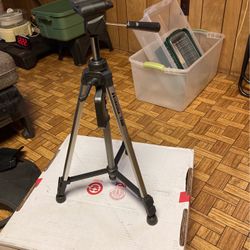 adjusting Camera Or Movie Pod