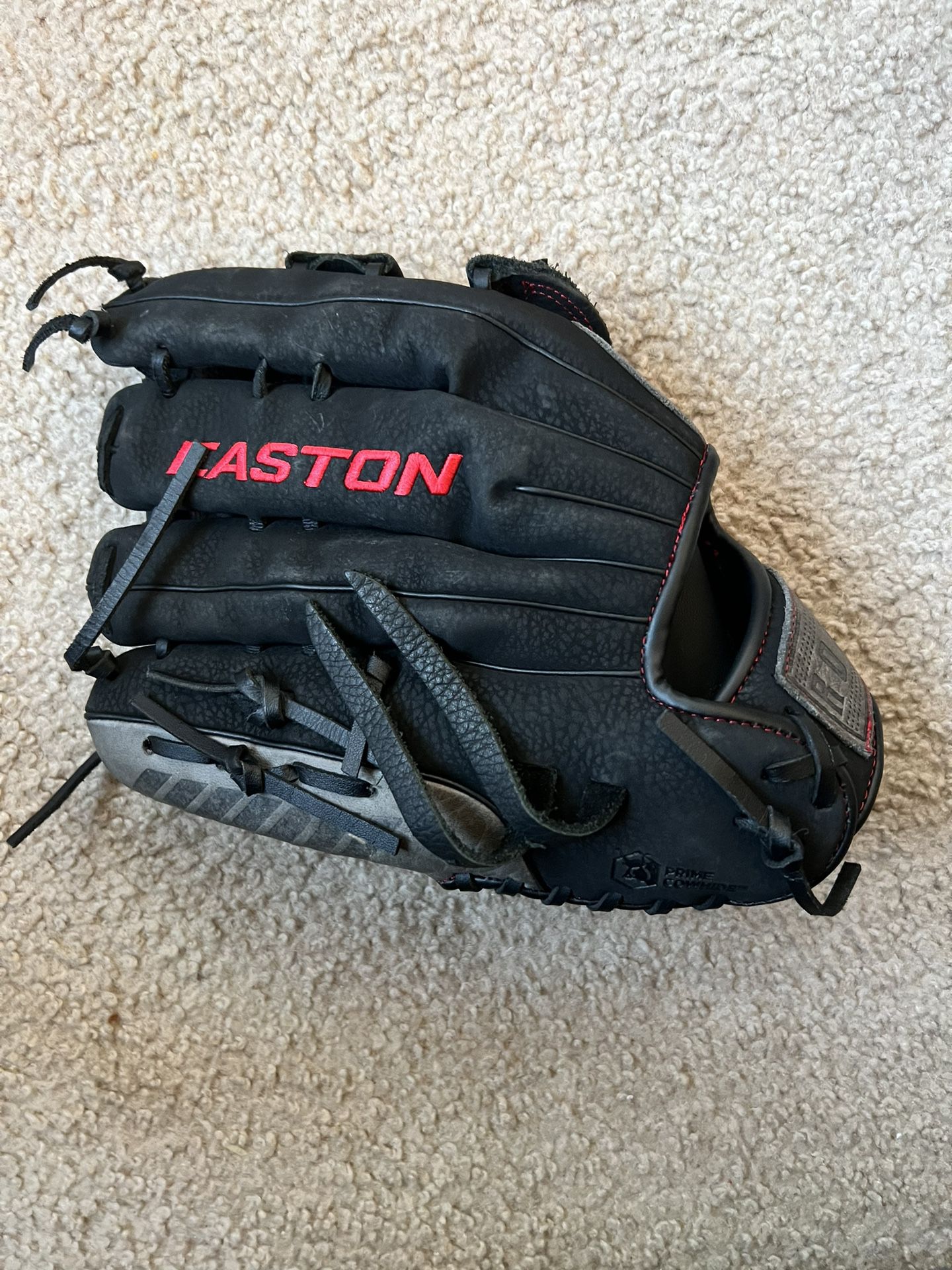 Easton Softball Glove. 13”