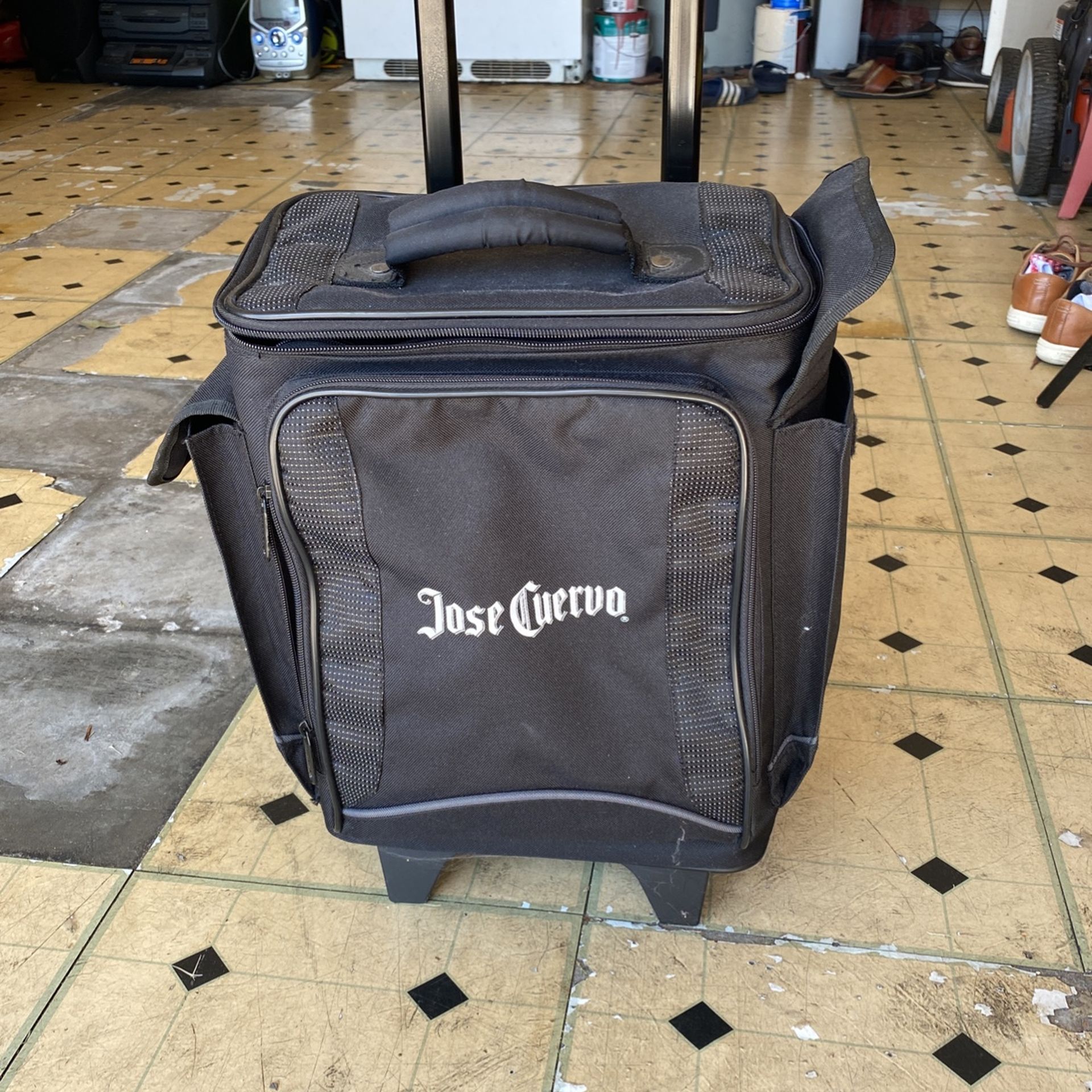 Rolling Wine/liquor Bottles Bag