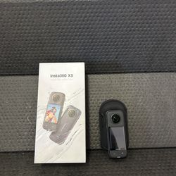 Insta360 X3 camera