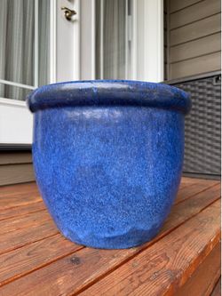 Blue ceramic garden 🪴 planter 12.5"h x 15"w