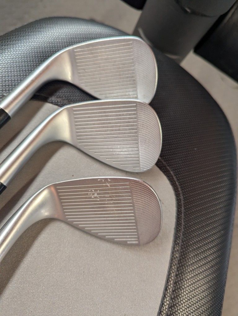 Cleveland Rtx 6 Zipcore Wedges