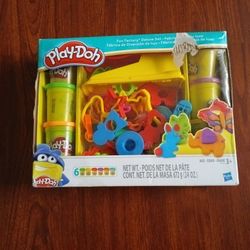 Play-Doh Fun Factory Deluxe Set. For Age 3+