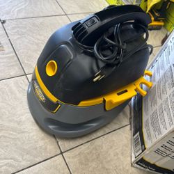 Stinger Wet And Dry Vacuum $25  