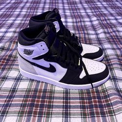 Air Jordan 1 - Stage Haze (Size US 8.5)