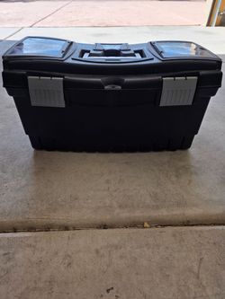 Large Plastic Toolbox with Latches
