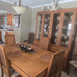 Table China Cabinet Bar