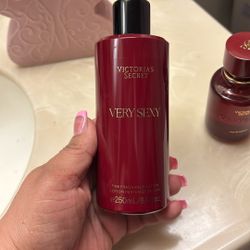 Victoria’s Secret Cream And Perfume Harley Used The Cream Is Brand New The Perfume Use It Two Times Only