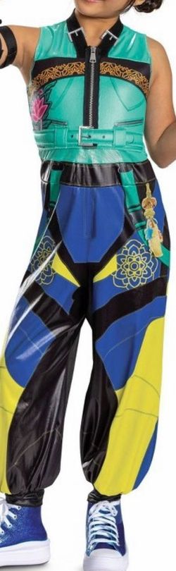 Zoey K-pop costume