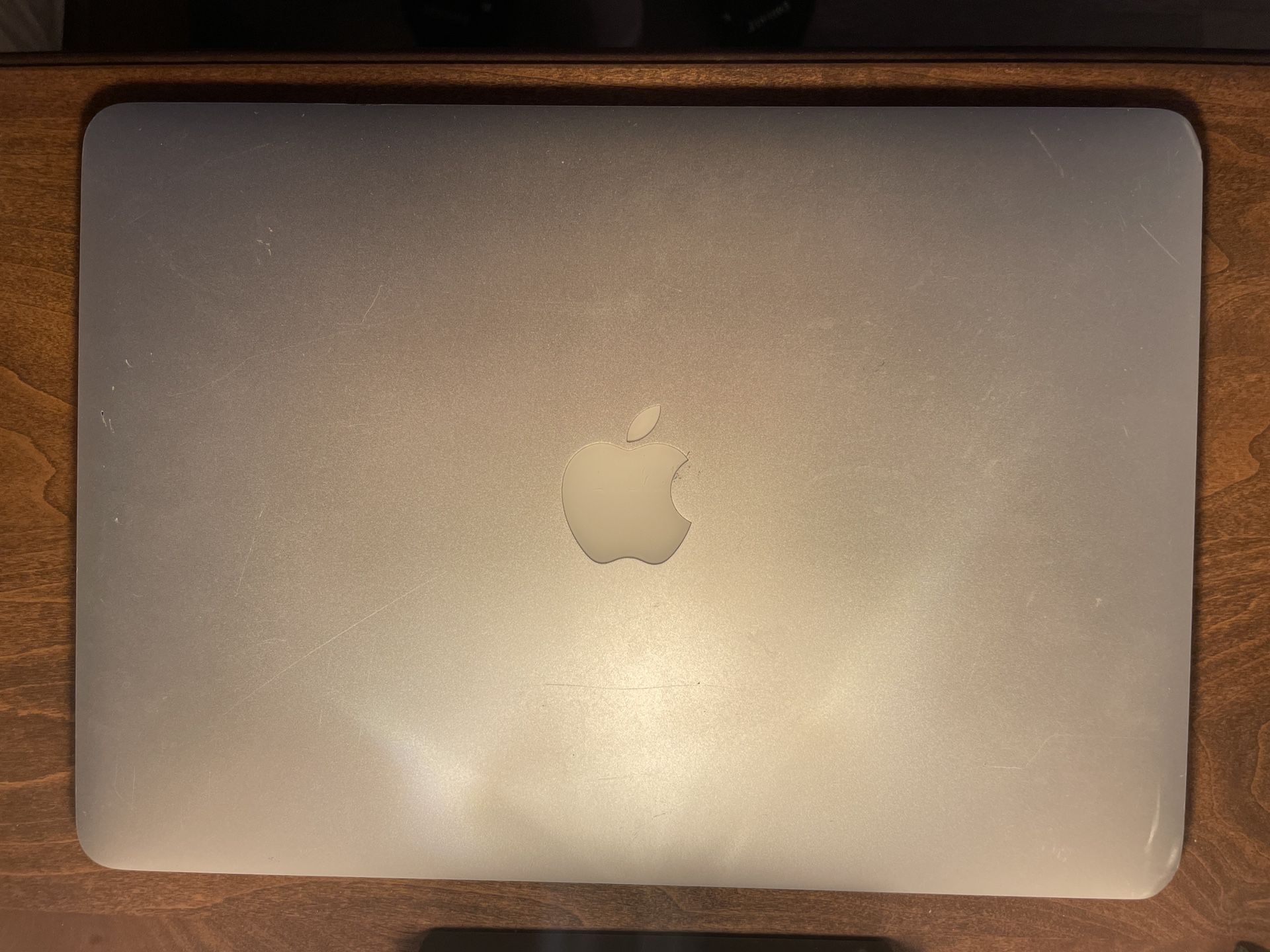 2015 Apple MacBook Air 15”
