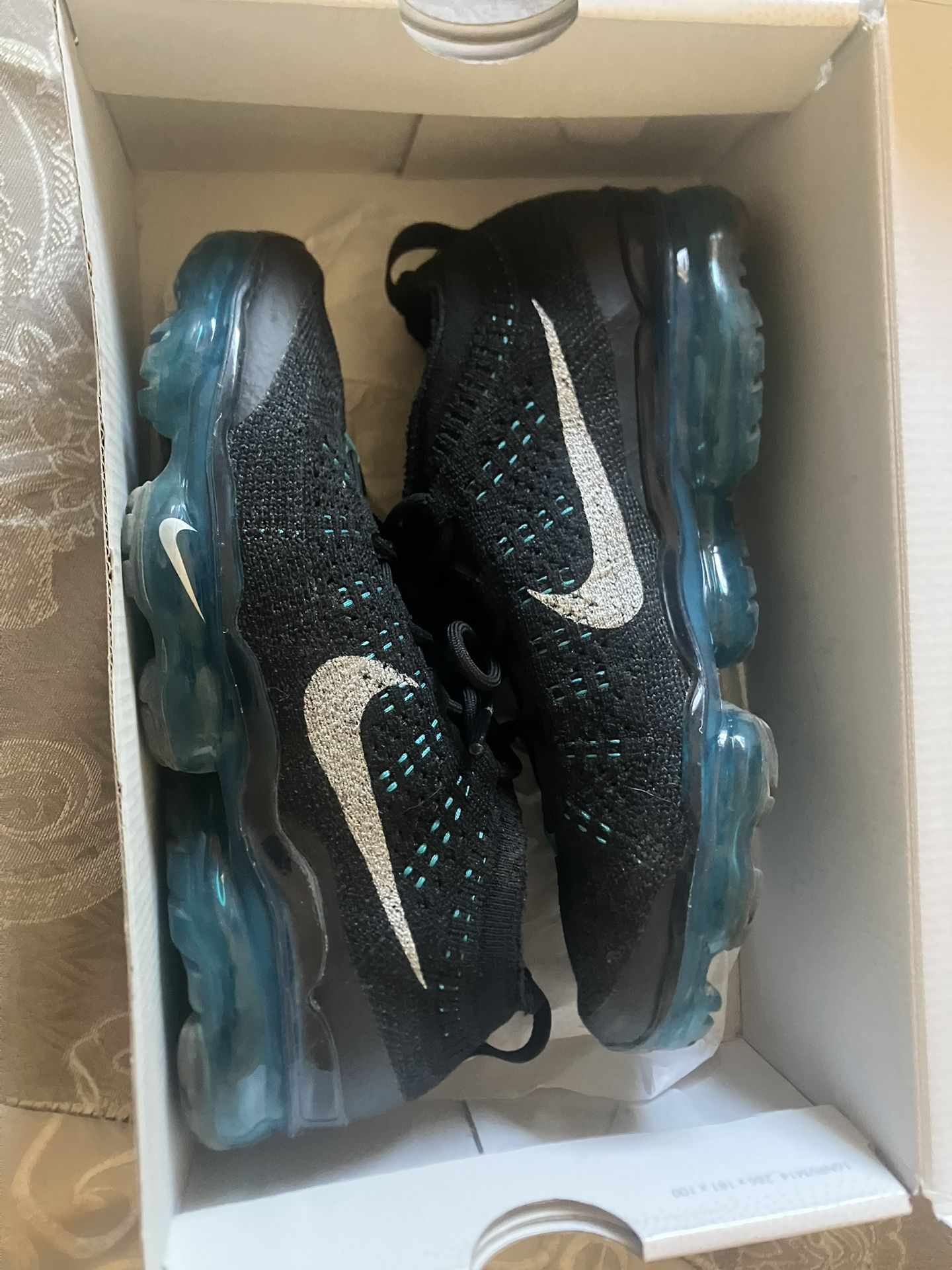 Size 6 Nike