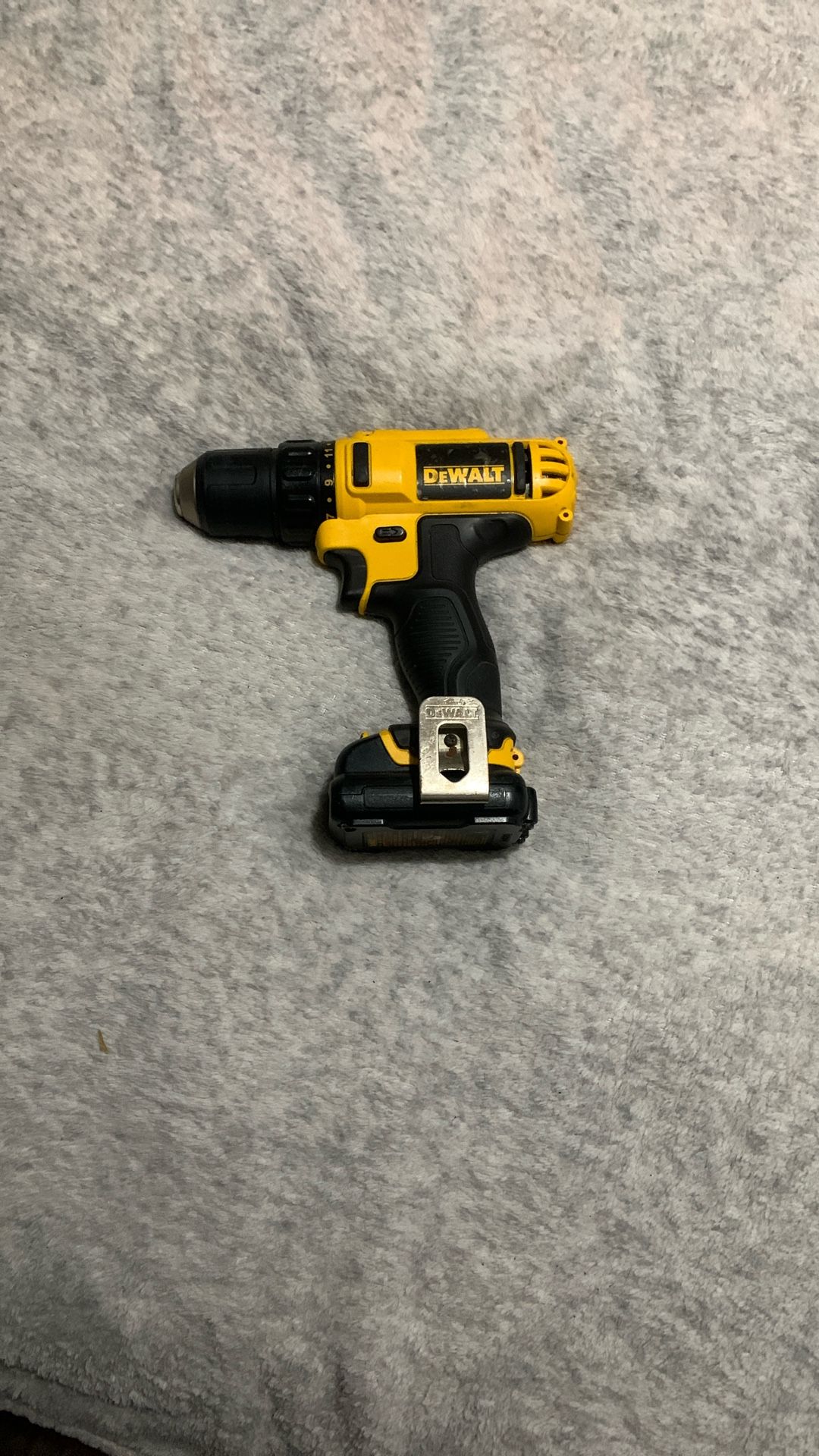 DeWALT