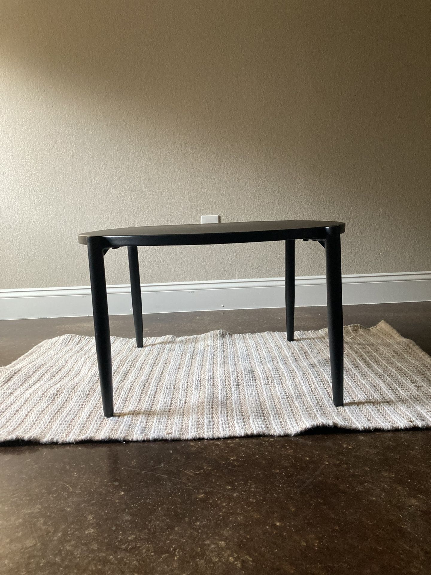 Black Round Metal Table