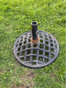 Cast iron umbrella stand