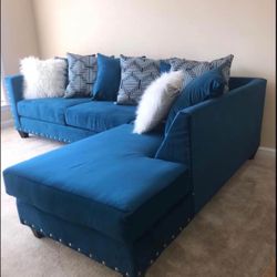 Blue Santos Sectional/couch /Living room set