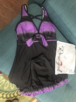 Ladies swim dress & shorts