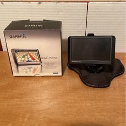 Garmin   Nuvi 225 wt 