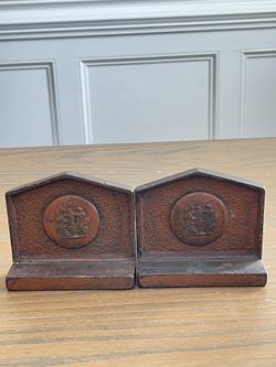 A Pair Vintage Cast Iron Bookends Albany Foundry Greek Roman Woman Medallion