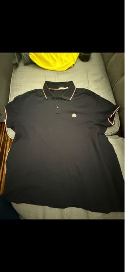 Moncler polo size xl