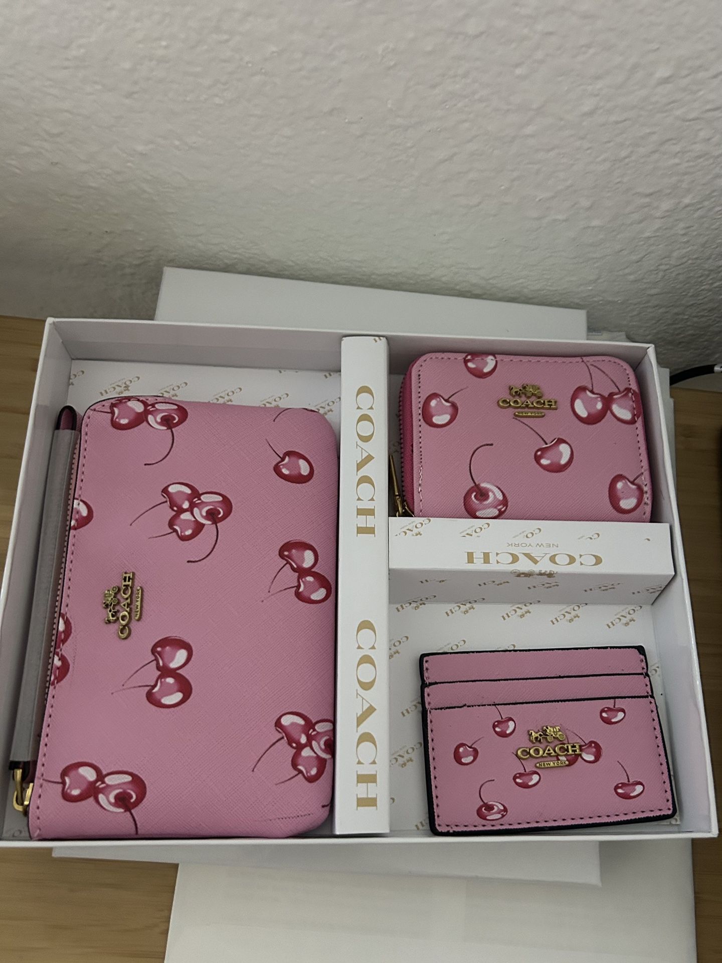 Coach Wallet Set