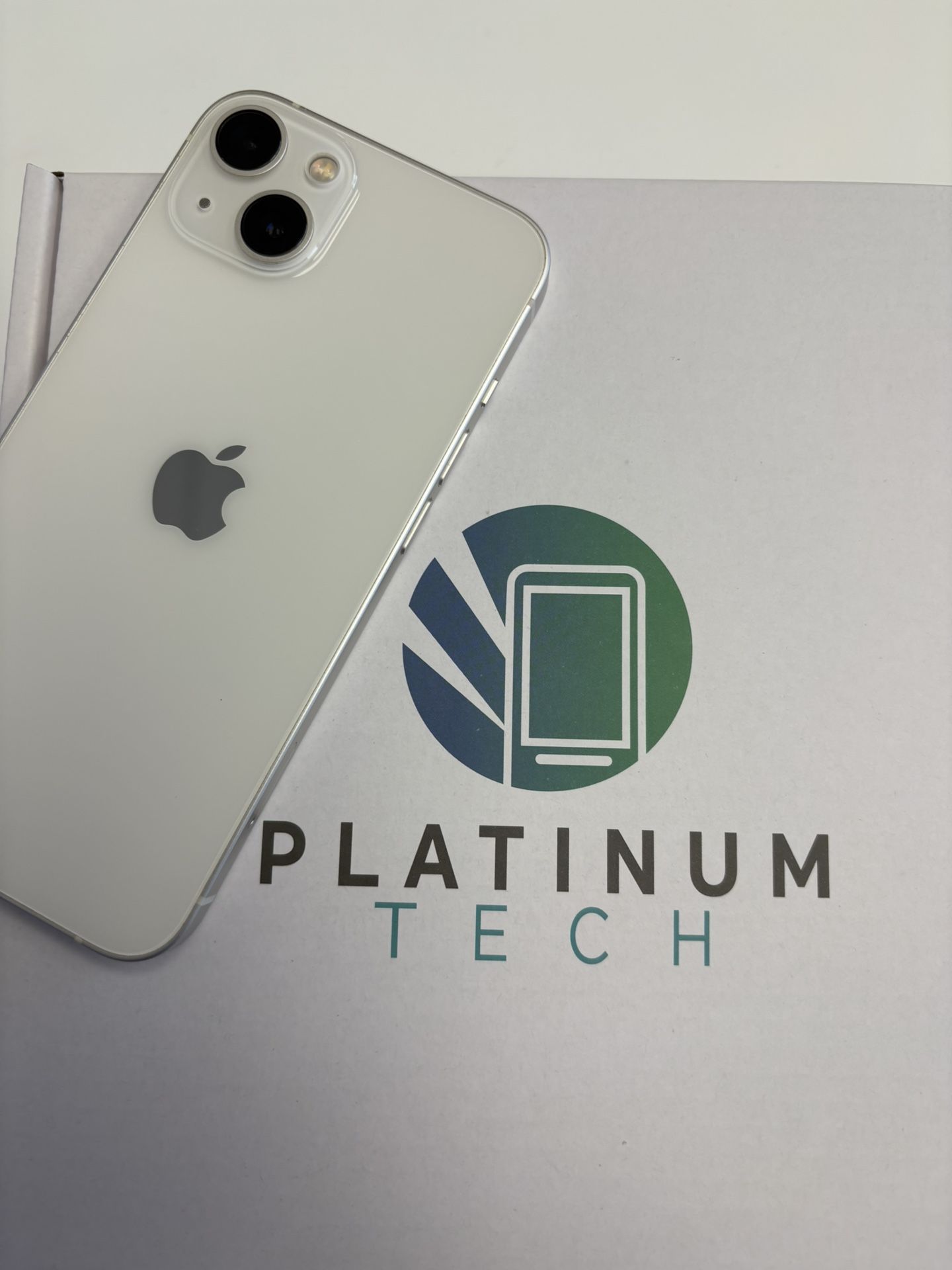 iPhone 13 UNLOCKED 256 Gb