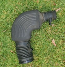 99-04 Ford Expedition Resonator Tube