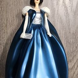 Danbury Mint 1965 Barbie Midnight Blue Figurine
- Read Description 