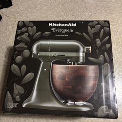 NEW KitchenAid Evergreen Artisan Series 5 Quart Tilt Stand Mixer Vert Olivier