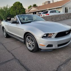 2011 Ford Mustang Convertible