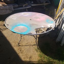 Table,picnic,patio