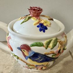 Porcelain Bird Tea Pot