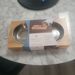 Dog bowls set