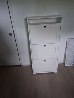 Ikea Brusali Cabinet Clean, Great Condition