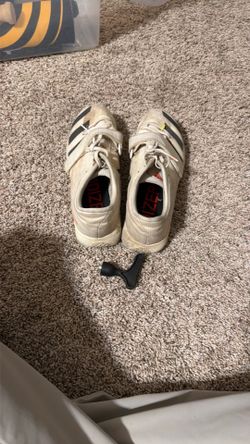 Pole Vault Spikes