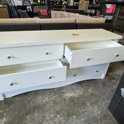 New White Dresser 6 Draws Comes Assembled 