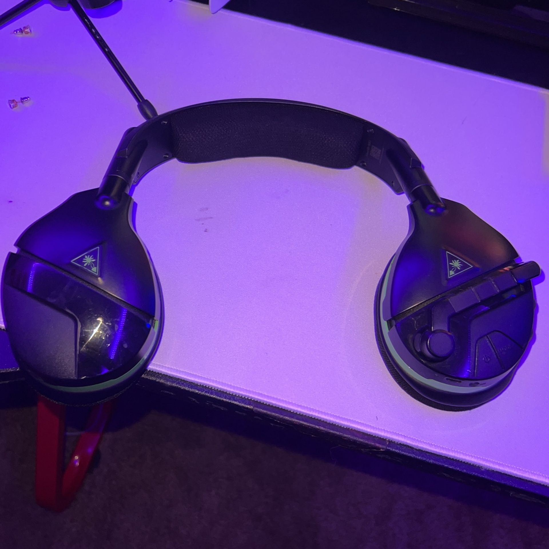 Turtle Beach Stealth 600 Wireless Surround Sound Gaming Headset for Xbox One