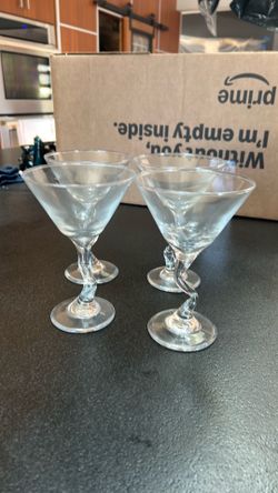 Martini /dessert glasses (4)