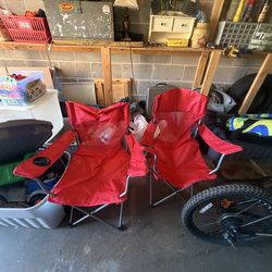 2 folding https://offerup.com/redirect/?o=Y2hhaXJzLk5v damage