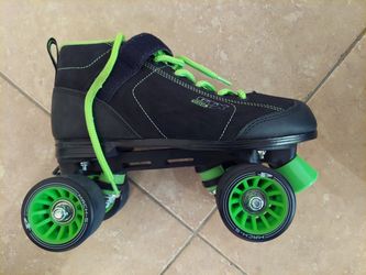 BRAND NEW ROLLERBLADES SIZE 8