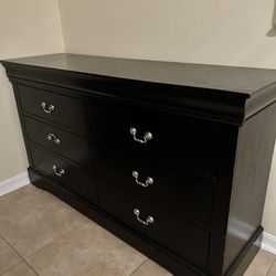 Black Dresser In Good Shape