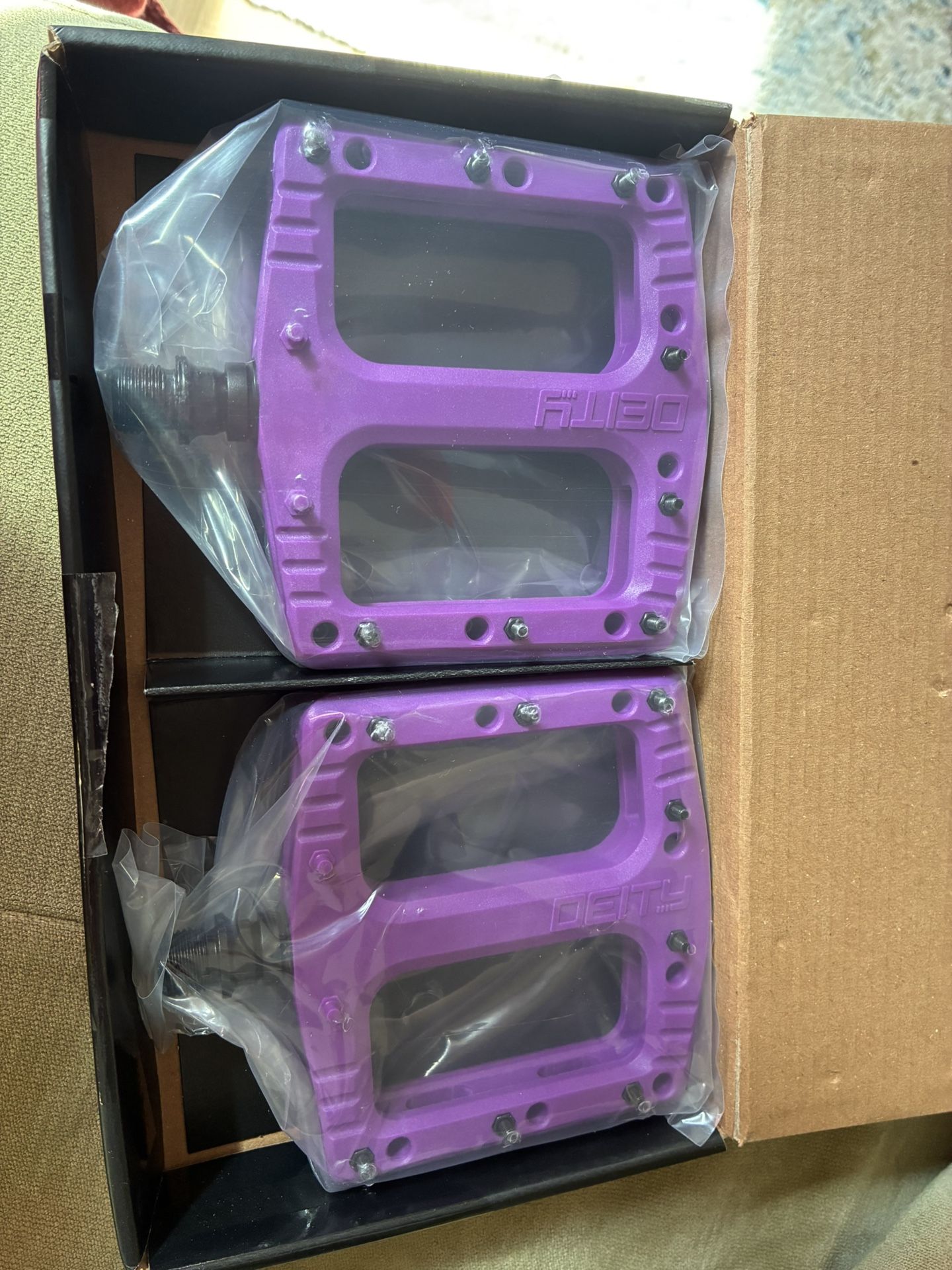 Deity Deftrap Bike Pedals Purple