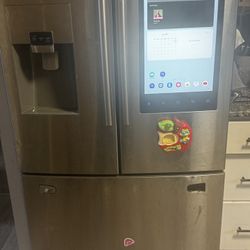 Samsung Electronics Smart Hub Refrigerator 