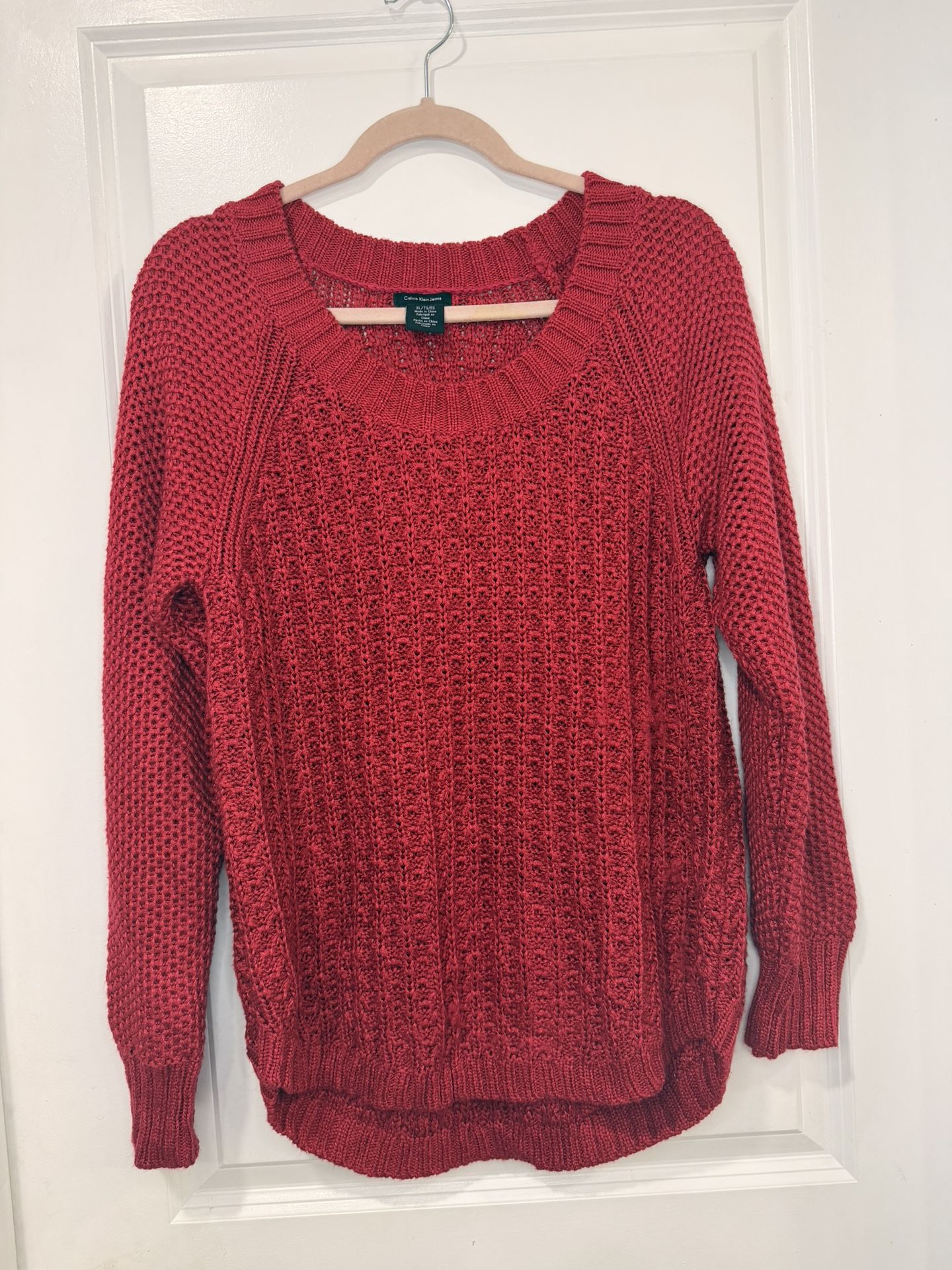 Calvin Klein Women’s Knitted Metallic Red Knitted Sweater Size XL