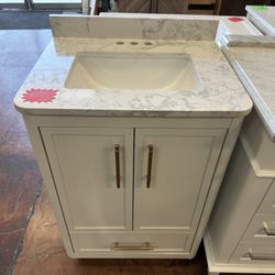 Tamsin 24 in. Single Sink White Bath Vanity with White Round Corner Engineered Marble Top