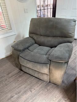 Recliner