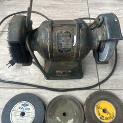 Baldor Grinder 1/3 hp 3400 rpm with grinding wheels