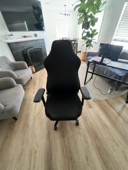 Secret lab gaming chair